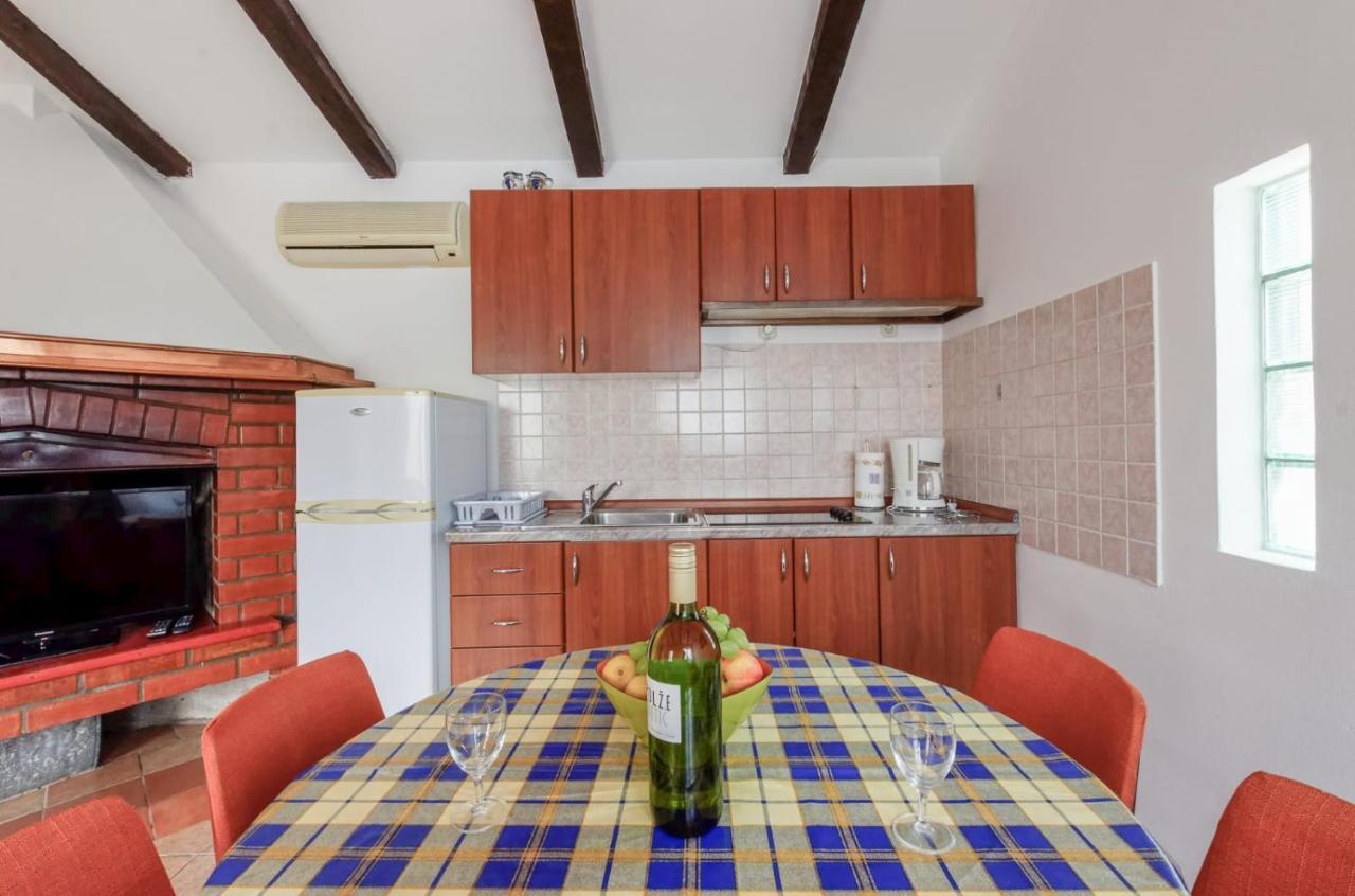 Stella Apartments Винкуран Екстериор снимка